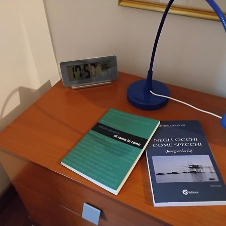 Apartment Il Pescatore Di Sogni Pescara Bagian luar foto